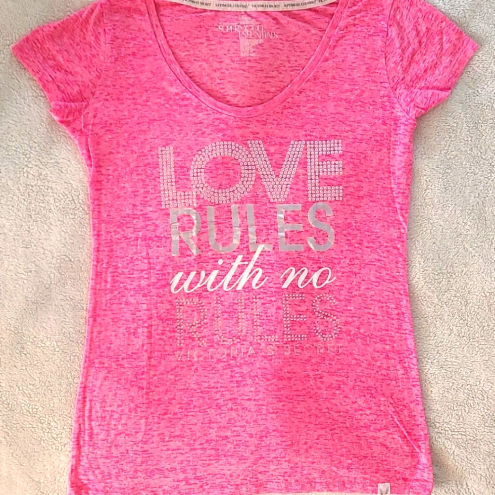 Fitted tee from VS